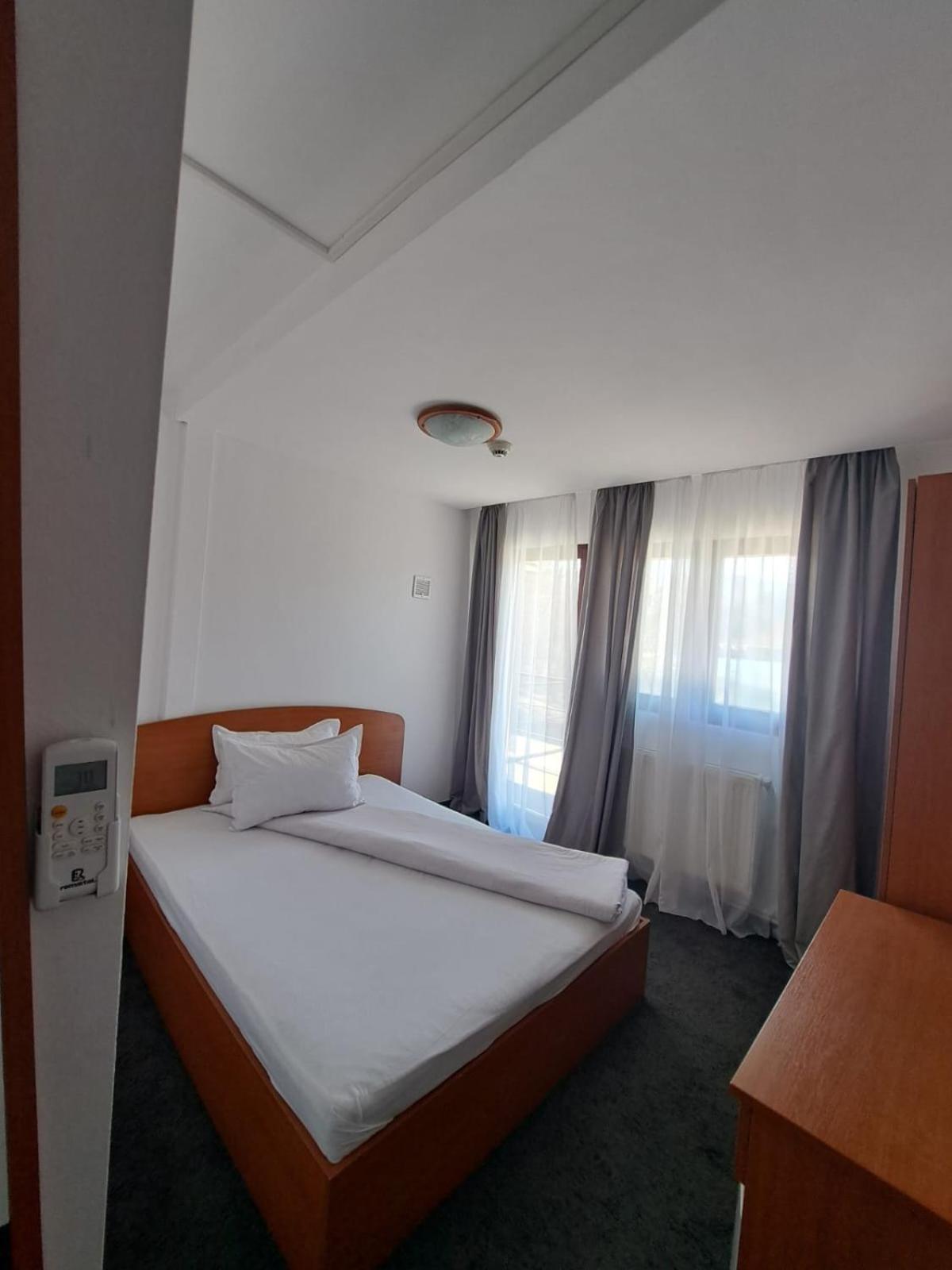 Hotel Pescarus Port Bicaz Exterior photo
