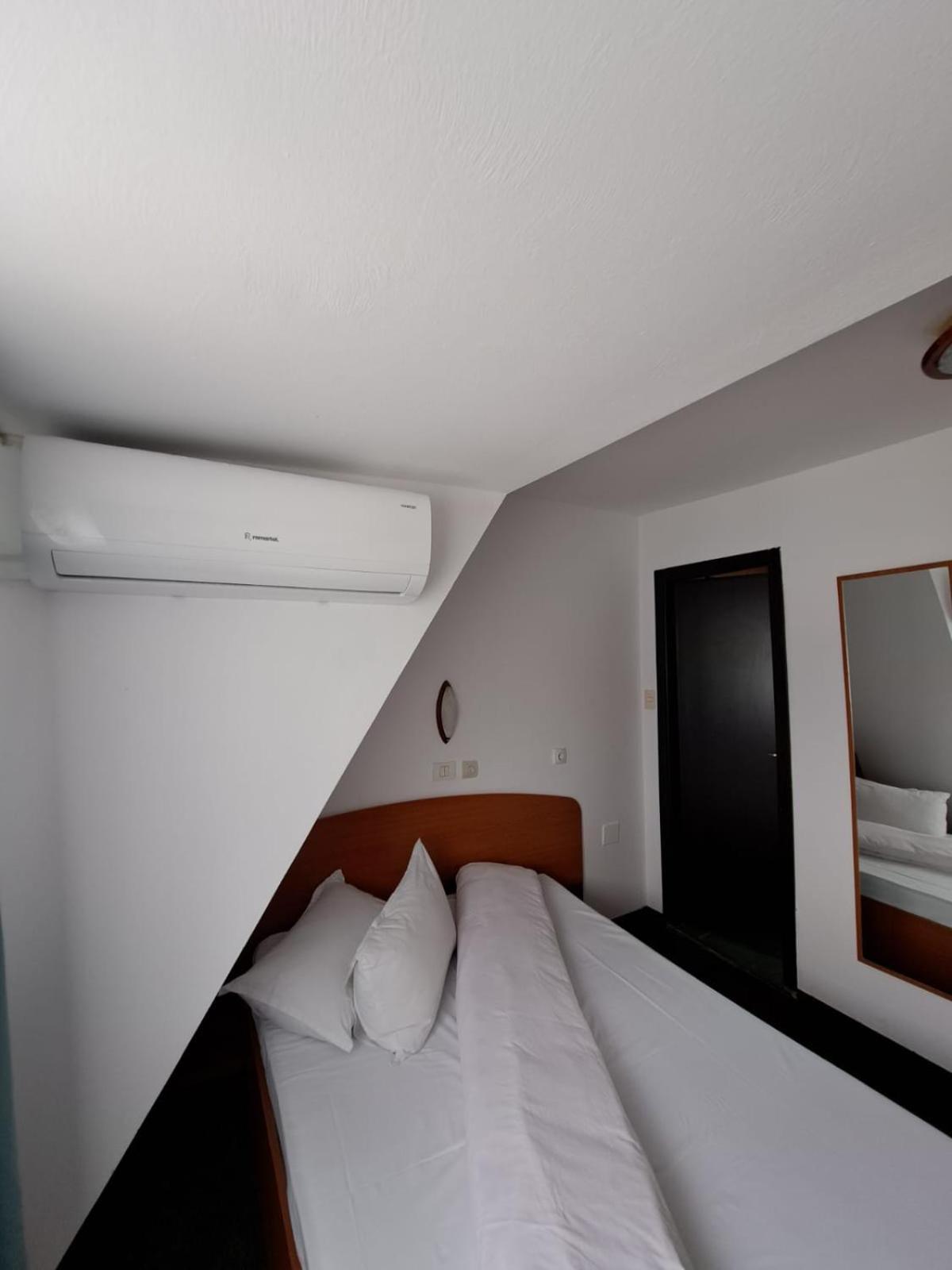 Hotel Pescarus Port Bicaz Exterior photo